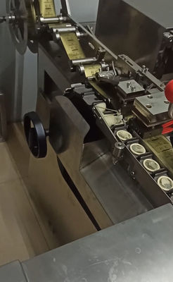 Aluminium film 4 kanten afdichten condoom verpakkingsmachine gemakkelijk te bedienen