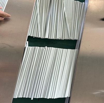 Verpakkingsmachine voor glasvezelstaven met een filmbreedte van 300 mm voor nauwkeurig verpakken en verzenden