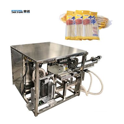 Compact Design Automatische Bamboe Spiesjes Verpakkingsmachine Kleine Premade Pouch Bagging Machine